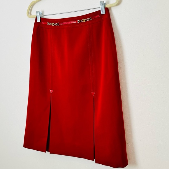 Authentic Celine 100% wool pleated midi skirt with gold chain waist saffron red - Picture 12 of 12